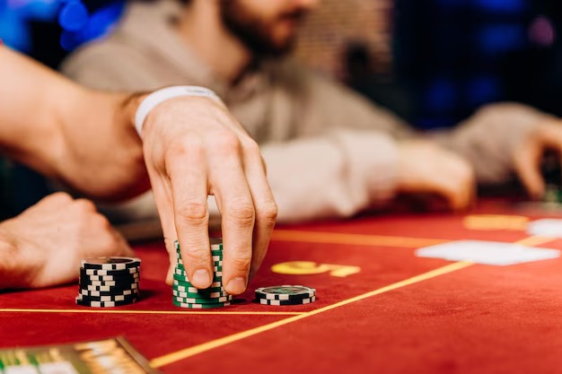 Real-time dealer interaction Live Evolution Gaming table dealer interaction